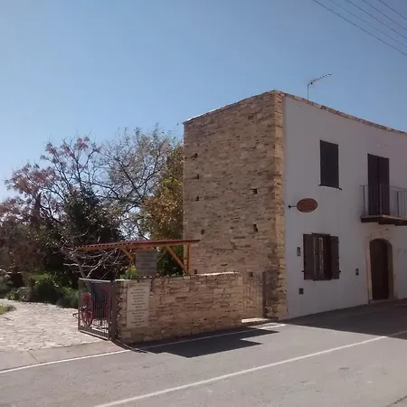 Garden Kamara House Gospodarstwo wiejskie Larnaca