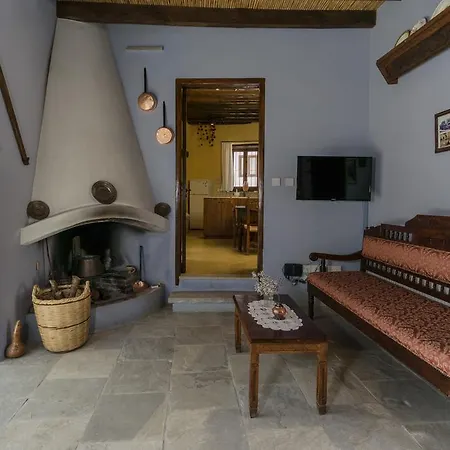 Εξοχικό σπίτι Garden Kamara House *